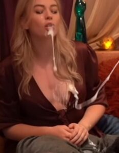 Video thumbnail for QTCinderella AI Video Digital Fake - Nude AI Celebs