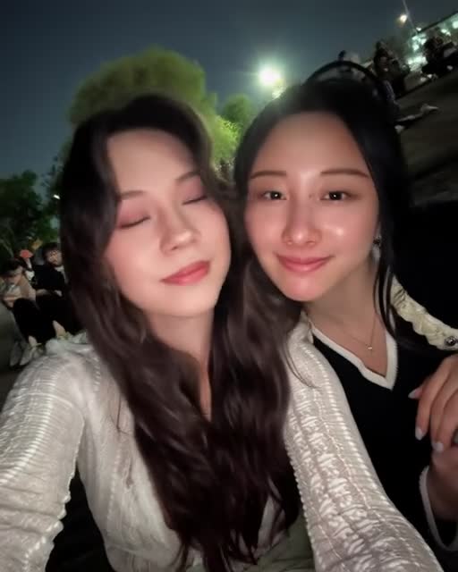 Video thumbnail for QuarterJade AI Video Digital Morphing - Nude AI Celebs