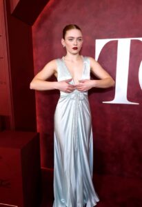 Video thumbnail for Sadie Sink AI Video Digital Re-creation - Nude AI Celebs