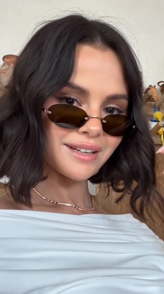 Video thumbnail for Selena Gomez AI Video Digital Crafting - Nude AI Celebs
