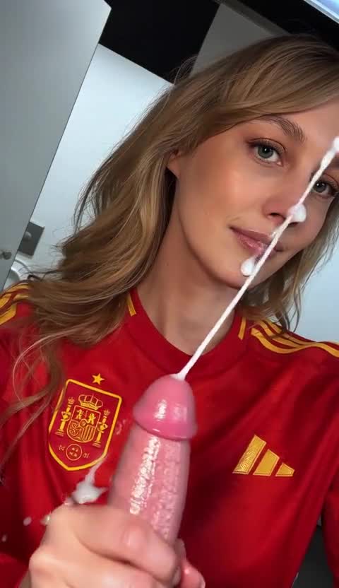 Video thumbnail for Sjokz (Eefje Depoortere) AI-Designed Video Reproduction - Nude AI Celebs