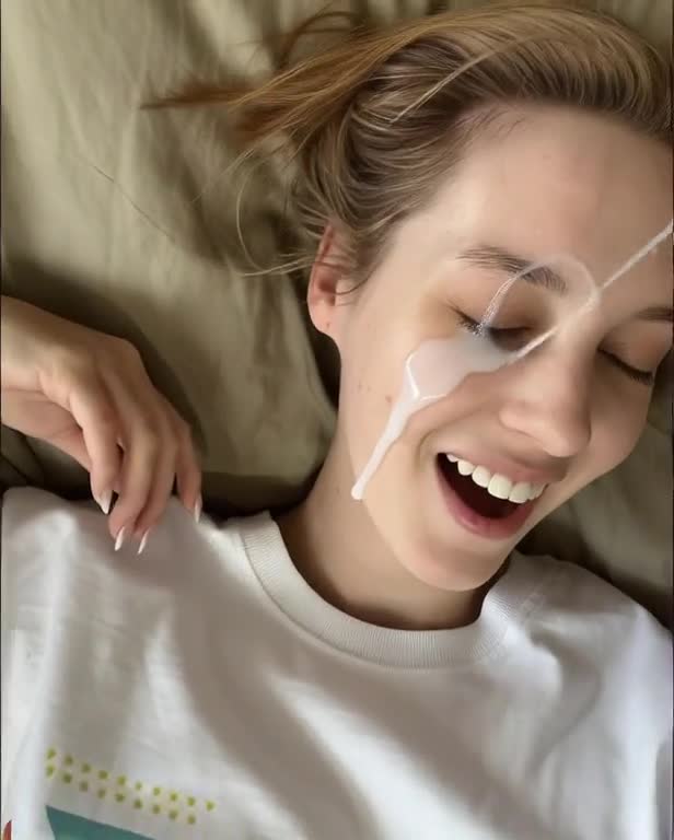 Video thumbnail for Sjokz (Eefje Depoortere) AI-Designed Video - Nude AI Celebs