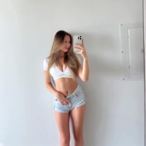 Video thumbnail for Sophia Diamond Lookalike AI Video - Nude AI Celebs