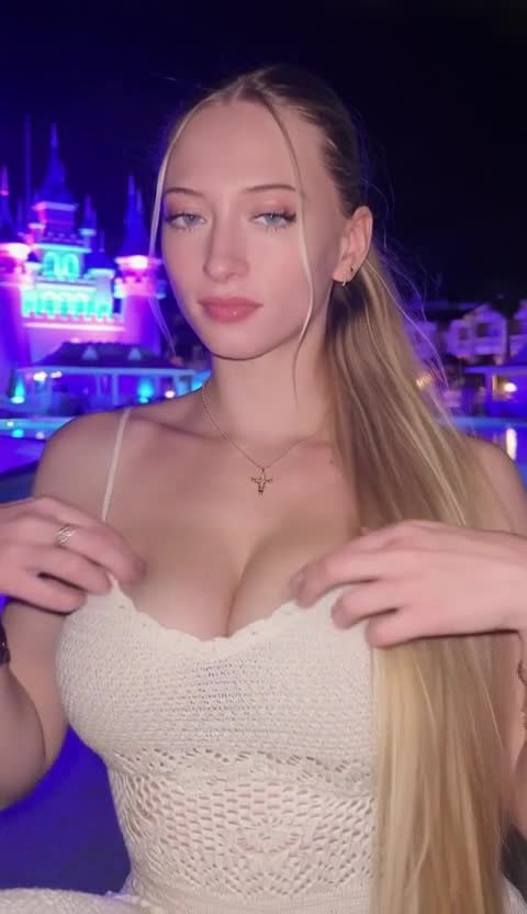 Video thumbnail for Sophia Diamond Software AI Video - Nude AI Celebs