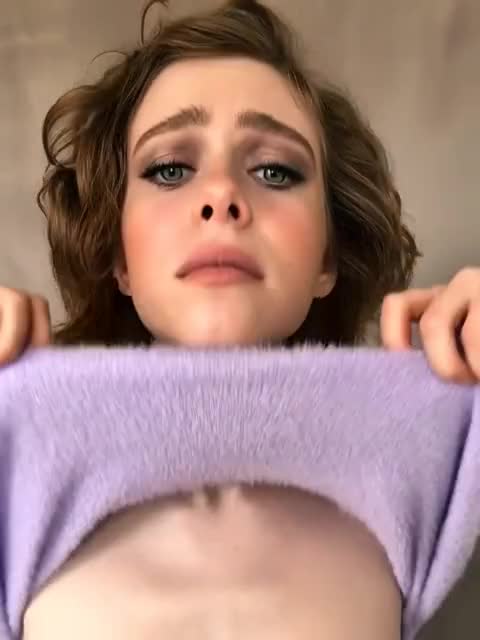 Video thumbnail for Sophia Lillis AI Crafted Video - Nude AI Celebs