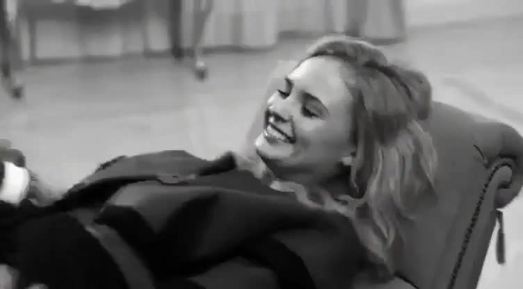 Video thumbnail for Sophie Turner AI-Synthesized Video - Nude AI Celebs