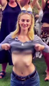 Video thumbnail for Sophie Turner AI Video DeepFake - Nude AI Celebs