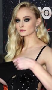 Video thumbnail for Sophie Turner AI Virtual Video - Nude AI Celebs