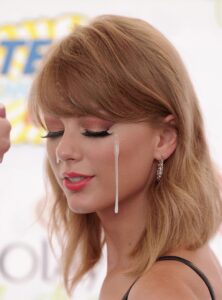 Video thumbnail for Taylor Swift AI Video Digital Virtual Clone Tech - Nude AI Celebs