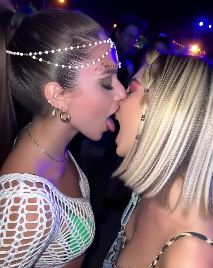 Video thumbnail for Alessia Lanza AI Generated Virtual Porn - Nude AI Celebs