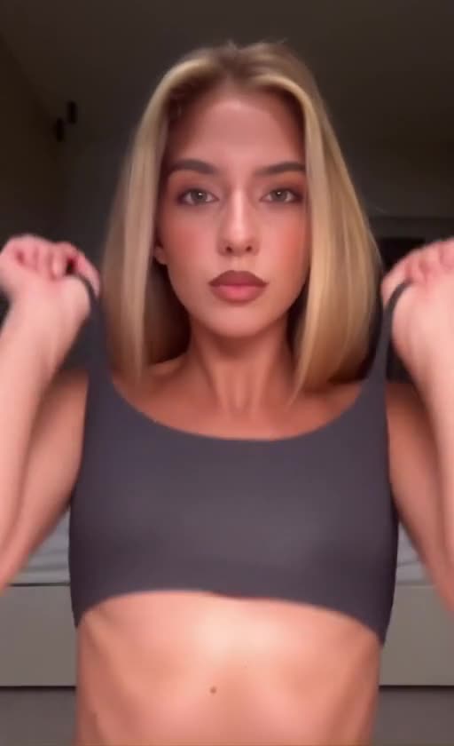Video thumbnail for Alessia Lanza AI Video Lookalike Porn - Nude AI Celebs