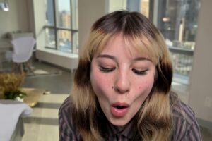 Video thumbnail for Alysa Liu fake AI Video - Nude AI Celebs