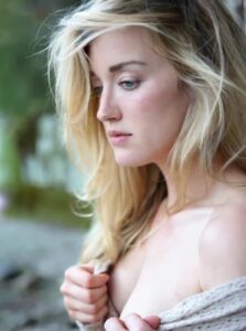 Video thumbnail for Ashley Johnson AI-Crafted Video Porn - Nude AI Celebs