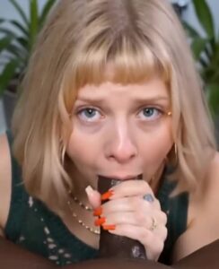 Video thumbnail for Aurora Aksnes AI Virtual Video Porn - Nude AI Celebs
