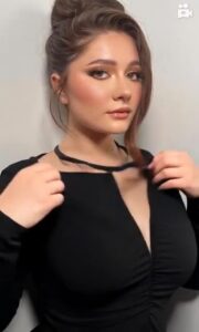 Video thumbnail for Emma Kenney Digitally Rendered Video Simulation - Nude AI Celebs