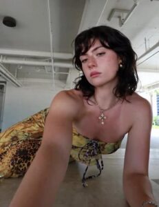 Video thumbnail for Faith Ordway Naked AI Video Porn - Nude AI Celebs