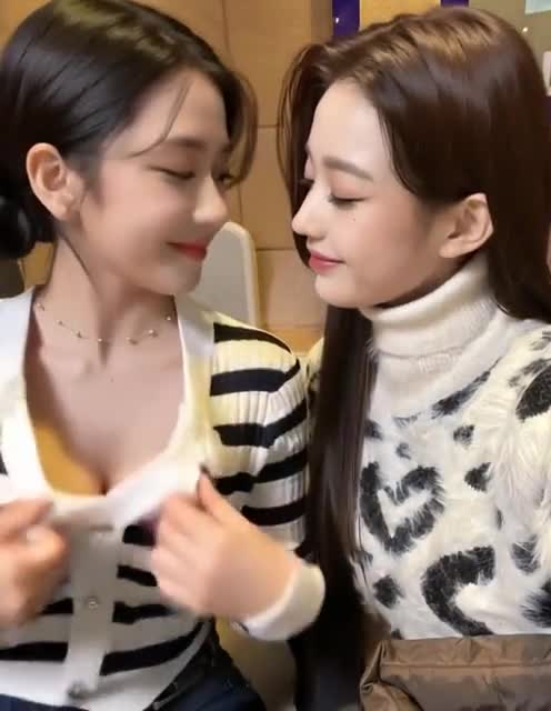 Video thumbnail for Fake – IVE - Nude AI Celebs