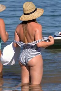 Video thumbnail for Hilary Duff Lookalike AI Video - Nude AI Celebs