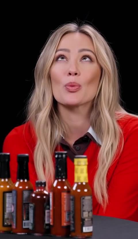 Video thumbnail for Hilary Duff Naked AI Video Porn - Nude AI Celebs