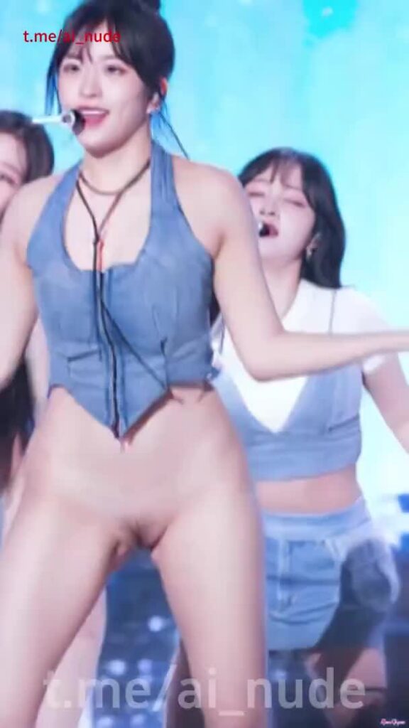 Video thumbnail for IVE AI Video Digital Produced - Nude AI Celebs