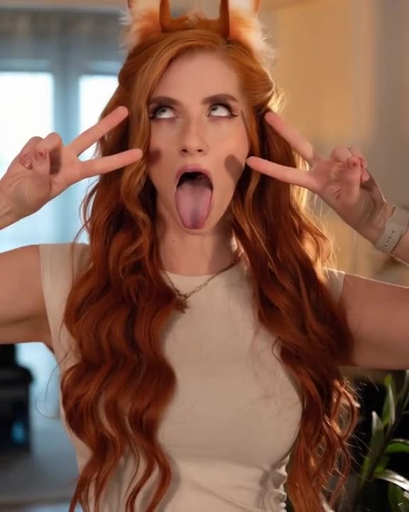 Video thumbnail for Lara Loft AI Fake Porn - Nude AI Celebs