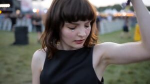 Video thumbnail for Lauren Mayberry Face-Swap AI Video Porn - Nude AI Celebs