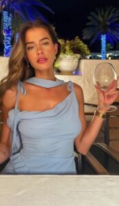 Video thumbnail for Lea Elui AI Virtual Video Porn - Nude AI Celebs