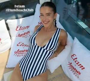 Video thumbnail for Lea Elui Naked AI Video Porn - Nude AI Celebs