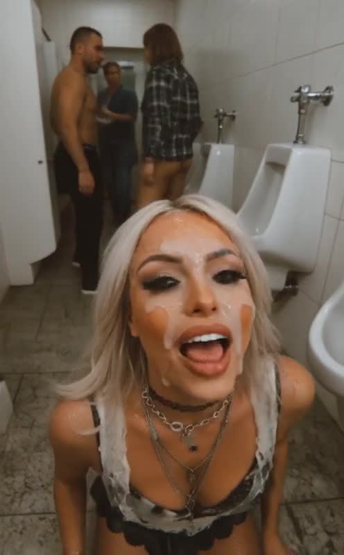 Video thumbnail for Liv Morgan Morphing AI Video - Nude AI Celebs