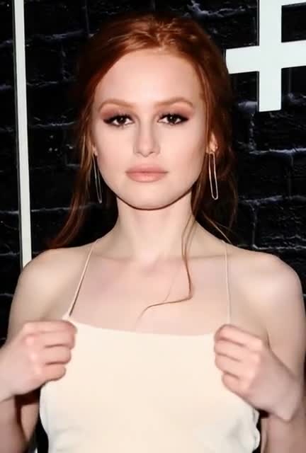 Video thumbnail for Madelaine Petsch Fake AI Video Porn - Nude AI Celebs