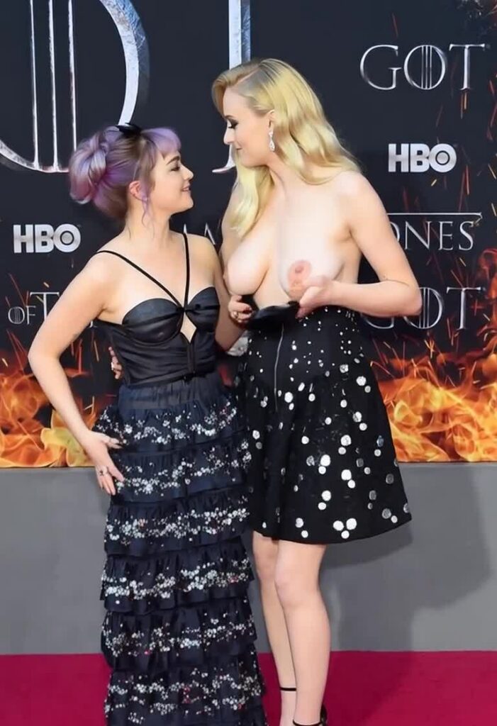 Video thumbnail for Maisie Williams Neural Fake AI Video Porn - Nude AI Celebs