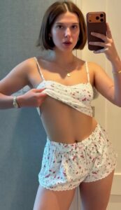 Video thumbnail for Millie Bobby Brown AI Video Digital Naked - Nude AI Celebs