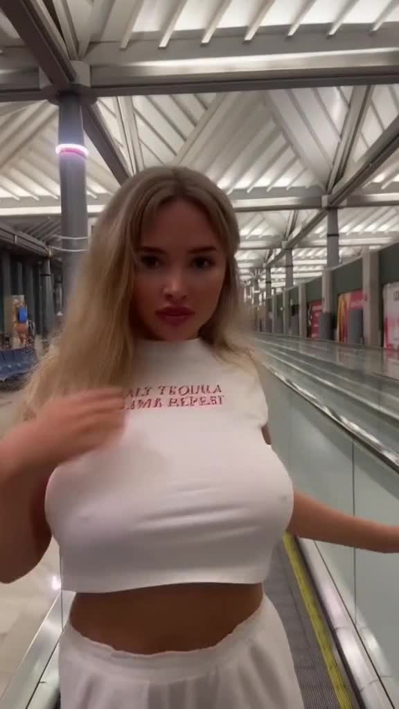 Video thumbnail for Natalie Alyn Lind Naked AI Video Porn - Nude AI Celebs
