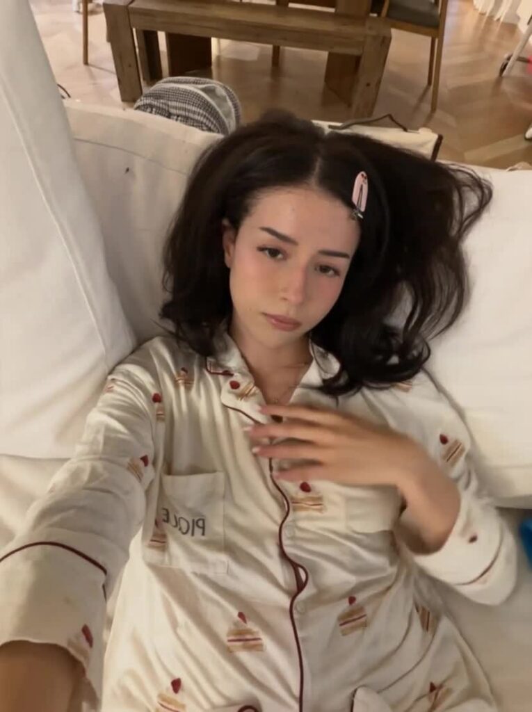 Video thumbnail for Pokimane AI Video Digital Generated - Nude AI Celebs