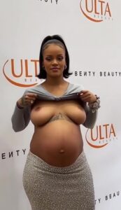 Video thumbnail for Rihanna AI-Crafted Video Porn - Nude AI Celebs