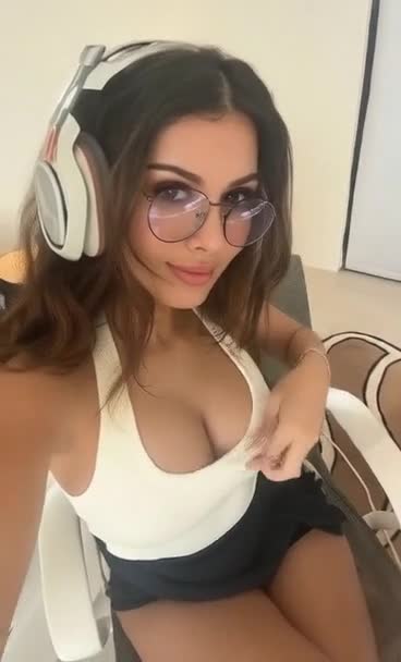 Video thumbnail for SSSniperwolf AI Video Digital Twin - Nude AI Celebs
