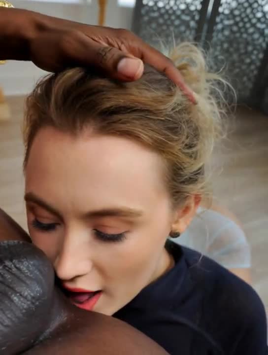 Video thumbnail for Saoirse Ronan Deepfake AI Nude Video - Nude AI Celebs