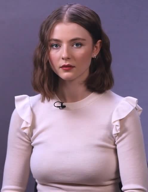 Video thumbnail for Thomasin Mckenzie Virtual Video Nude AI Creation - Nude AI Celebs