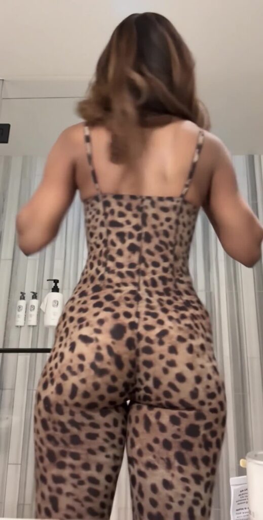 Video thumbnail for Angel Reese Synthetic AI Porn - Nude AI Celebs