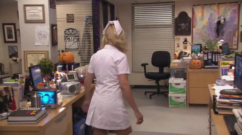 Angela Kinsey