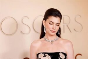 Video thumbnail for Anne Hathaway AI Video Simulation Porn - Nude AI Celebs