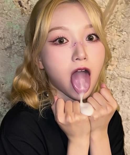 Video thumbnail for LOONA Hyperfake AI Video Porn - Nude AI Celebs