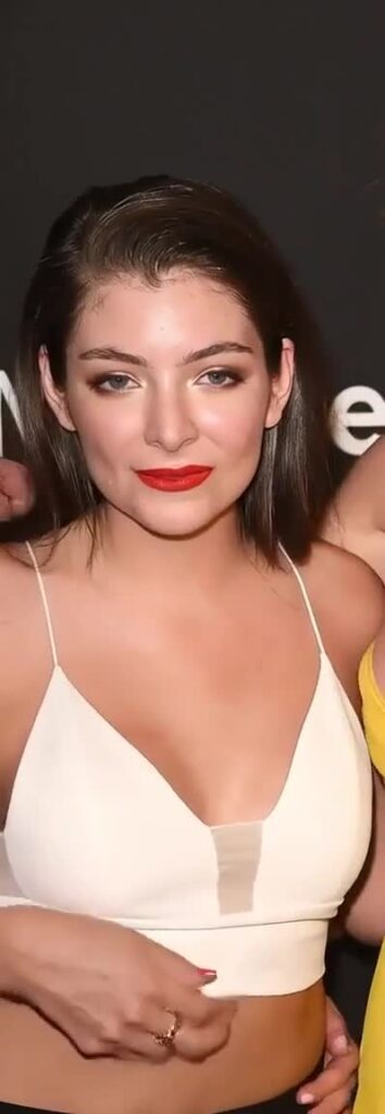 Video thumbnail for Lorde Naked AI Video Porn - Nude AI Celebs