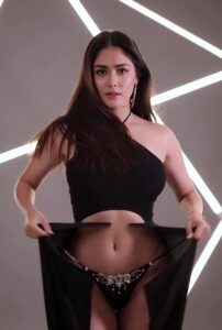 Video thumbnail for Mrunal Thakur AI Video Exposed - Nude AI Celebs