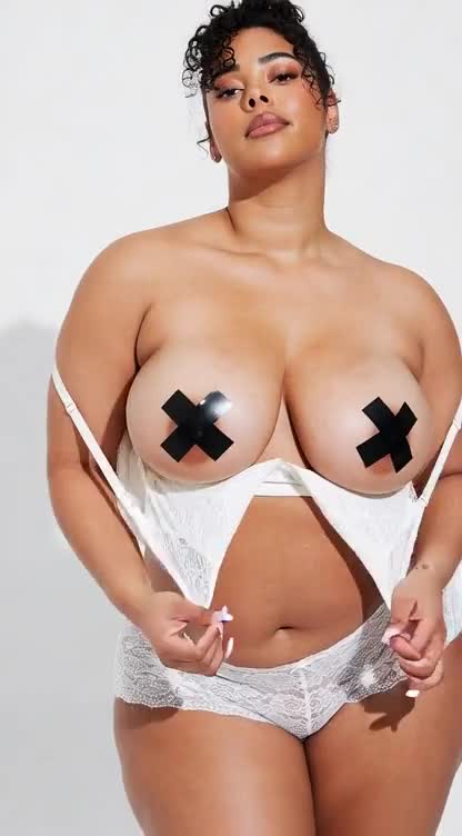 Video thumbnail for Tabria Majors Lookalike AI Video - Nude AI Celebs